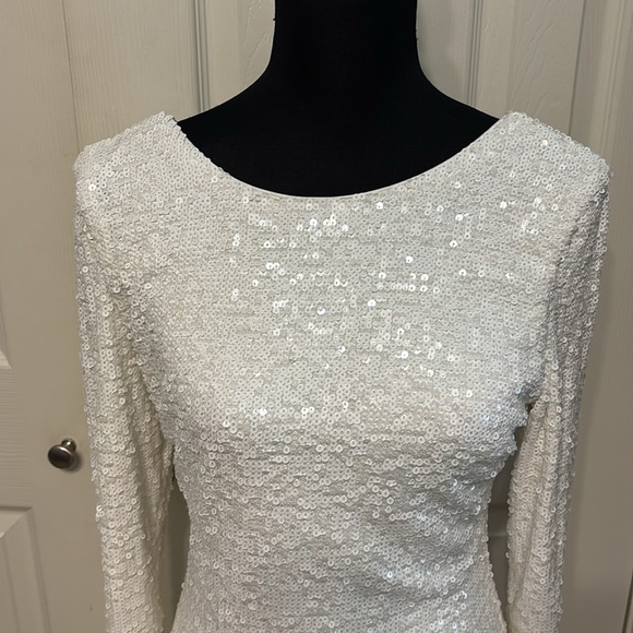 Dress The Population Emery Sequin Dress - Picture 3 of 13